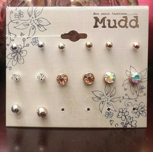 Mudd Seven Set Stud Earrings